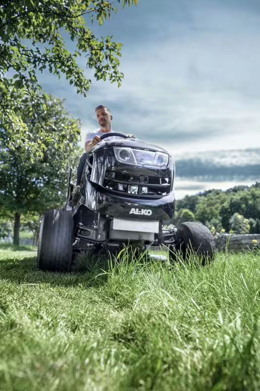 Tracteurs de pelouse | Tondeuses autoportées
