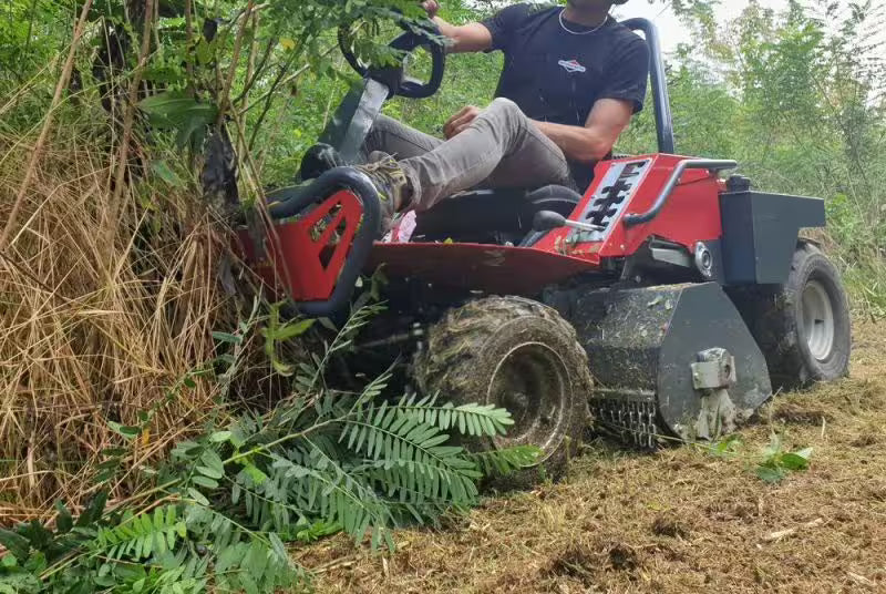 Tondeuses à fléaux