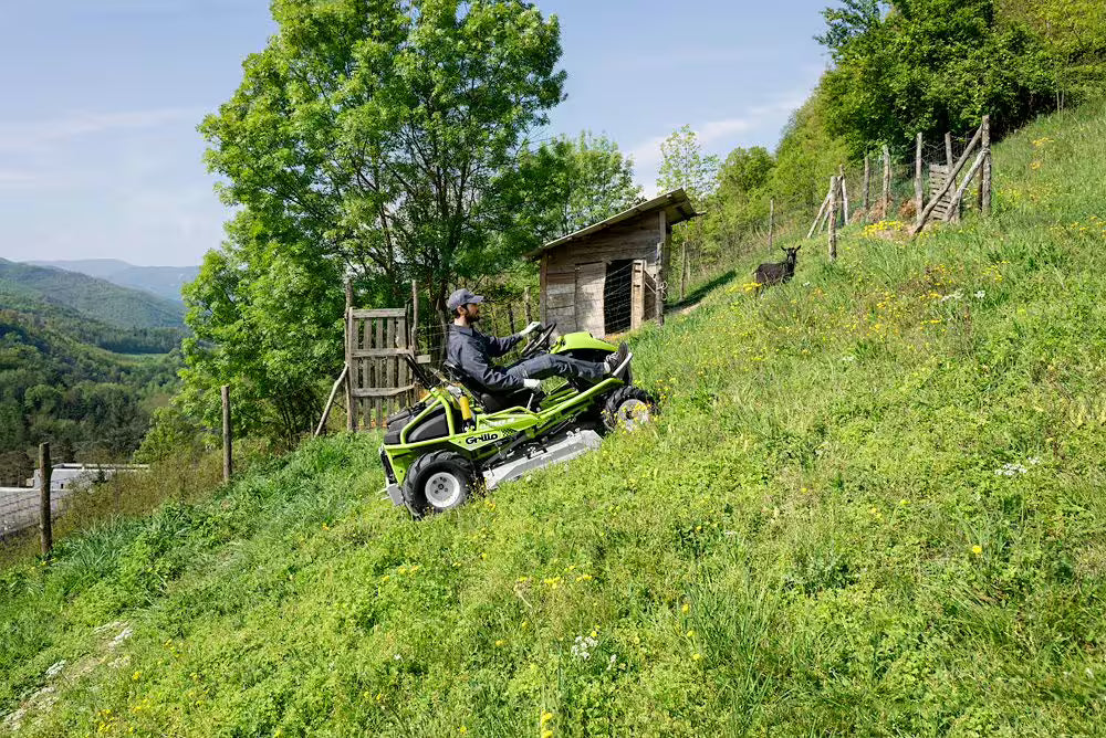 GRILLO Climber 10 AWD 27 Tondeuse à herbe haute