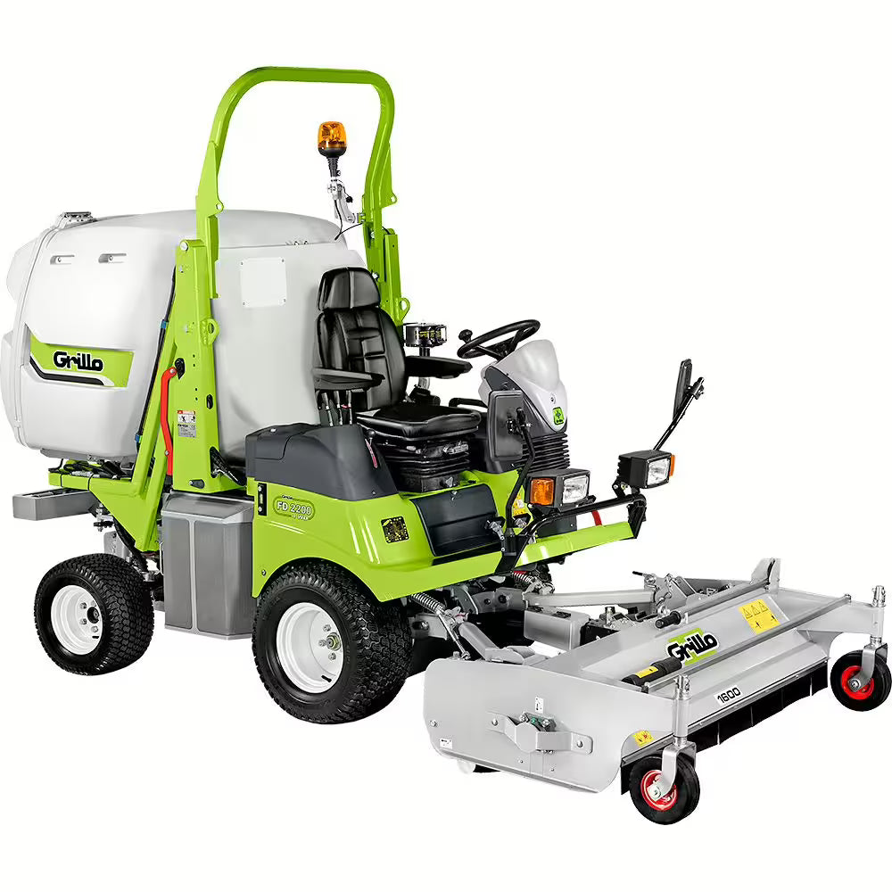 Faucheuse frontale Grillo FD 2200 4WD Stage 5 avec cabine + chauffage + climatisation