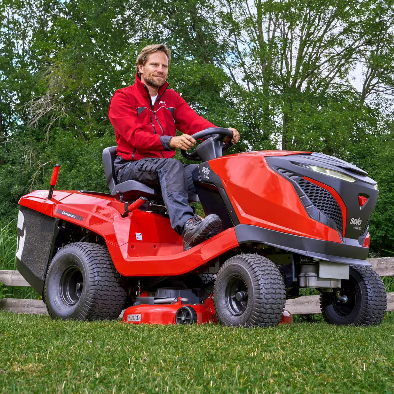 Tracteur tondeuse à essence solo by AL-KO T 18-105.4 HD V2