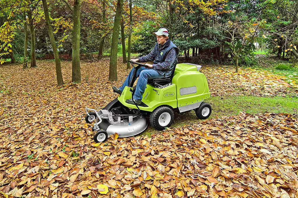 Tondeuse avant Grillo FD 220 R avec moteur Grillo