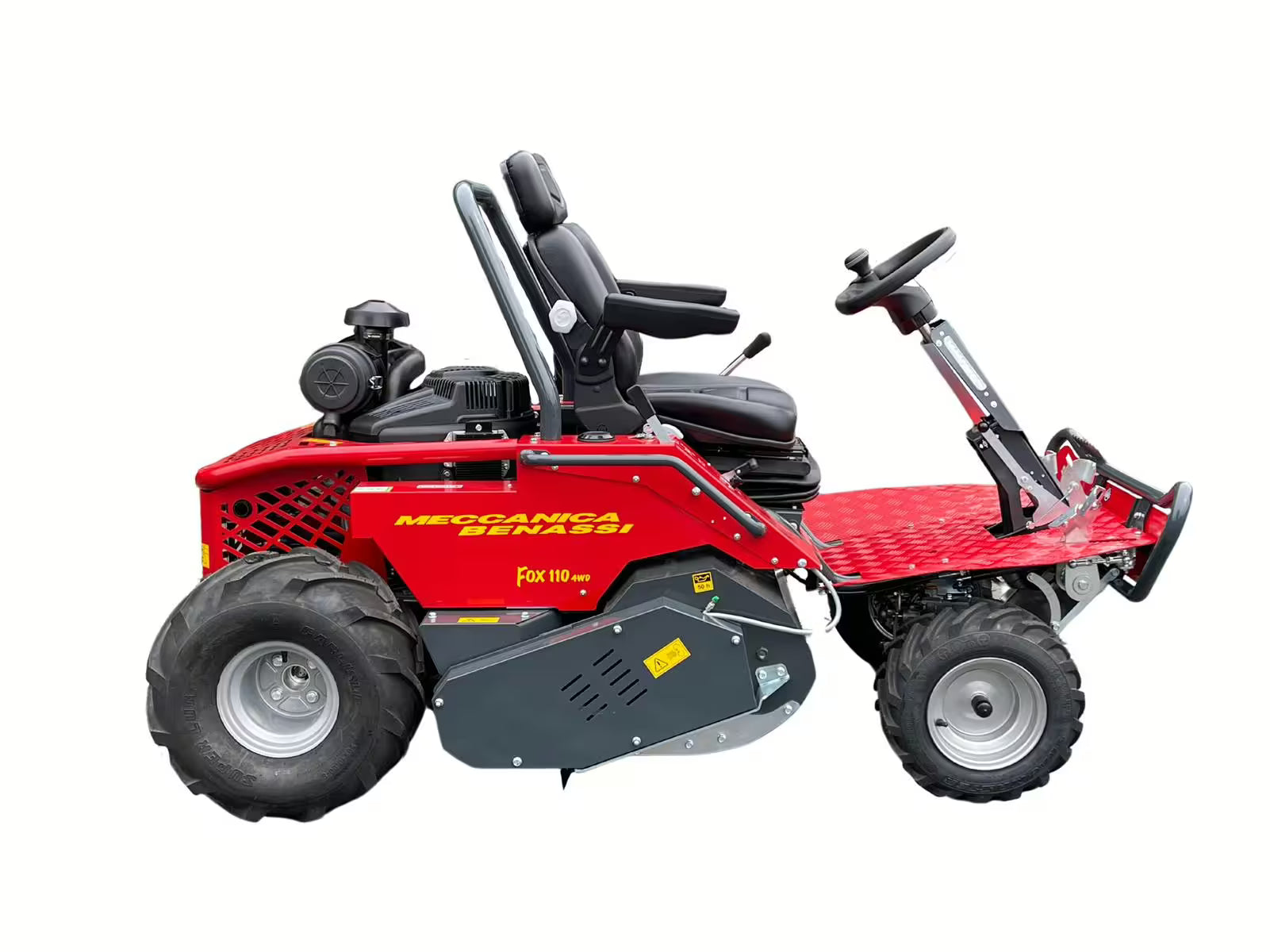 Tondeuse à fléaux autoportée Benassi FOX 110 4WD Comfort avec siège à suspension pneumatique