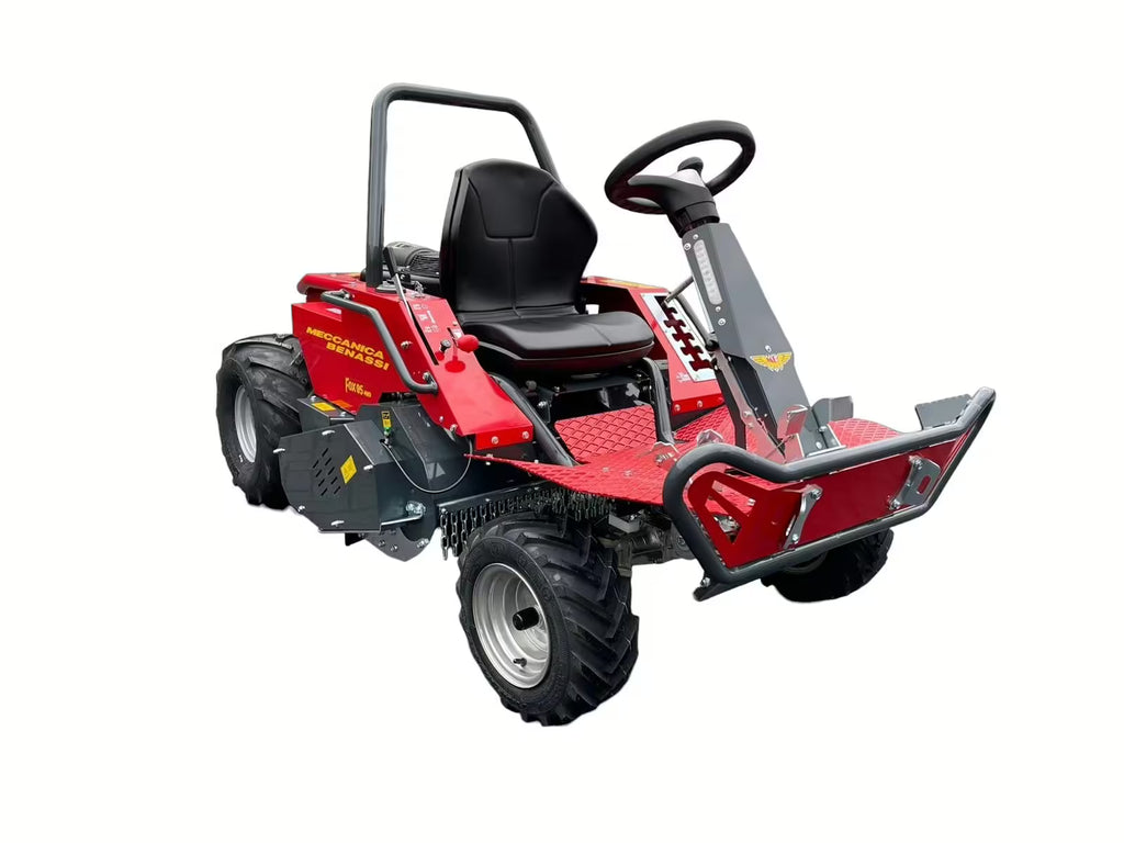 Tondeuse à fléaux autoportée Benassi FOX 95 4WD - Quatre roues motrices
