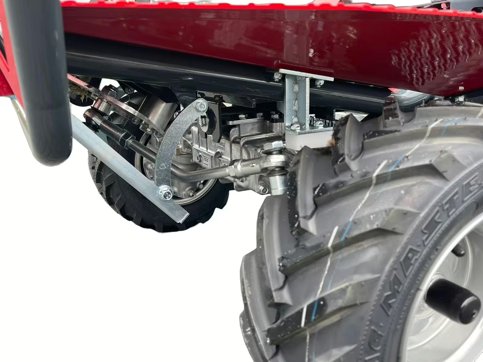 Tondeuse à fléaux autoportée Benassi FOX 95 4WD - Quatre roues motrices