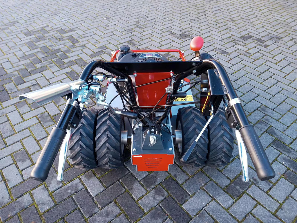 Tondeuse à gazon haute Benassi RF 710 HYDRO avec pneus jumelés