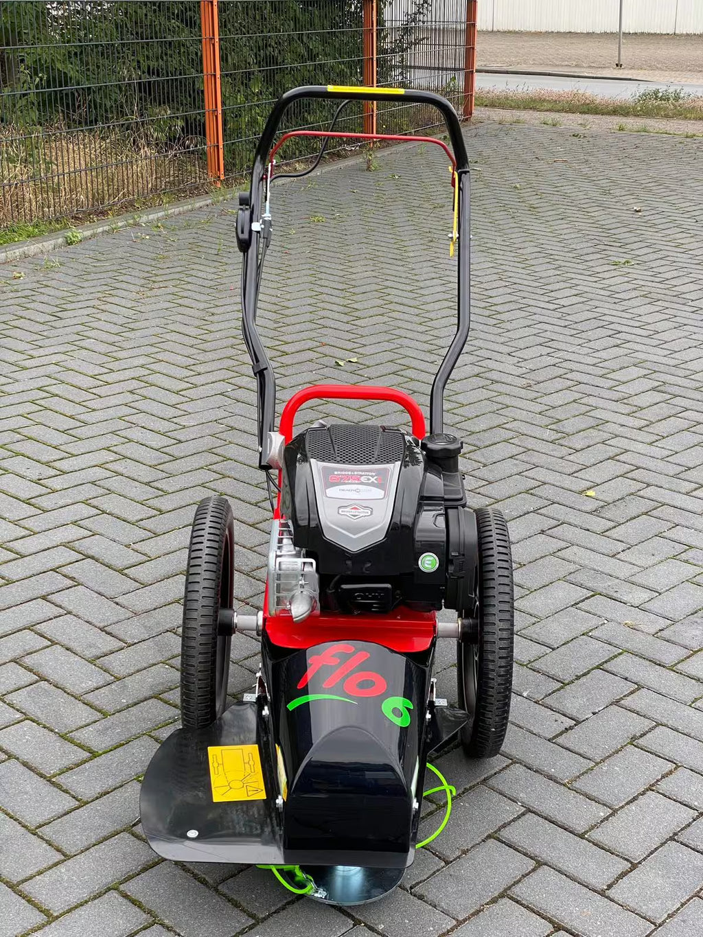 Tondeuse à herbe haute Blue Bird Flo Speed 6BS
