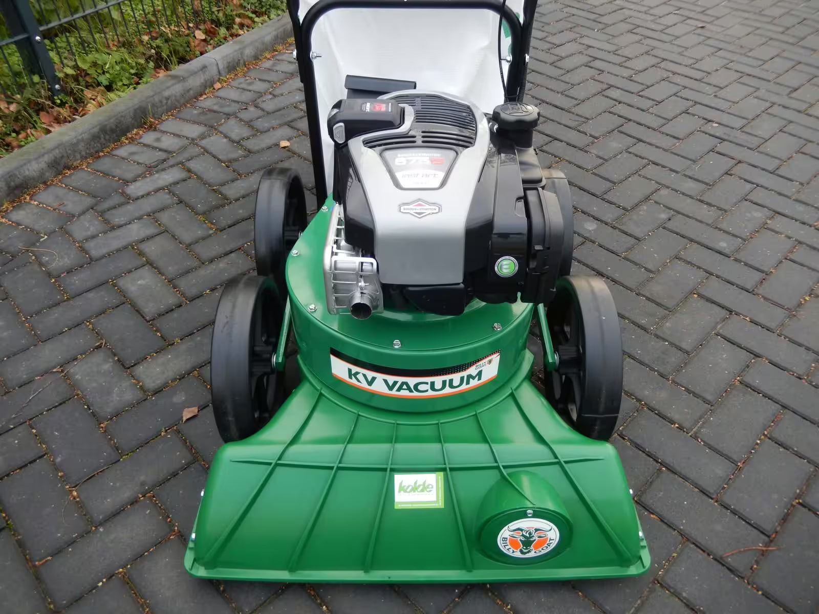 Aspirateur de feuilles Billy Goat KV 601 à démarrage électrique