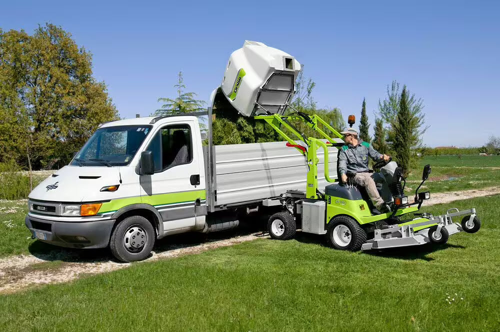 Faucheuse avant Grillo FD 2200 TS