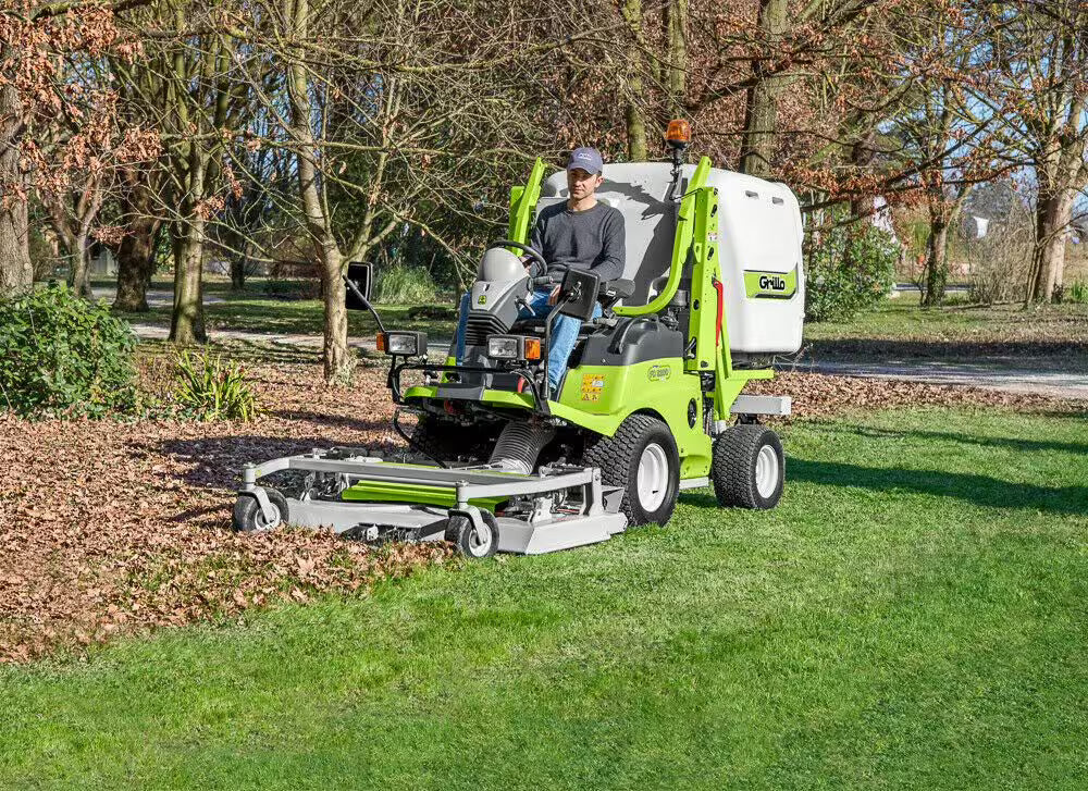Faucheuse avant Grillo FD 2200 TS