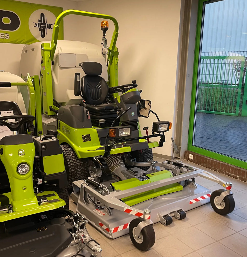 Tondeuse avant Grillo FD 2200 TS Machine de démonstration