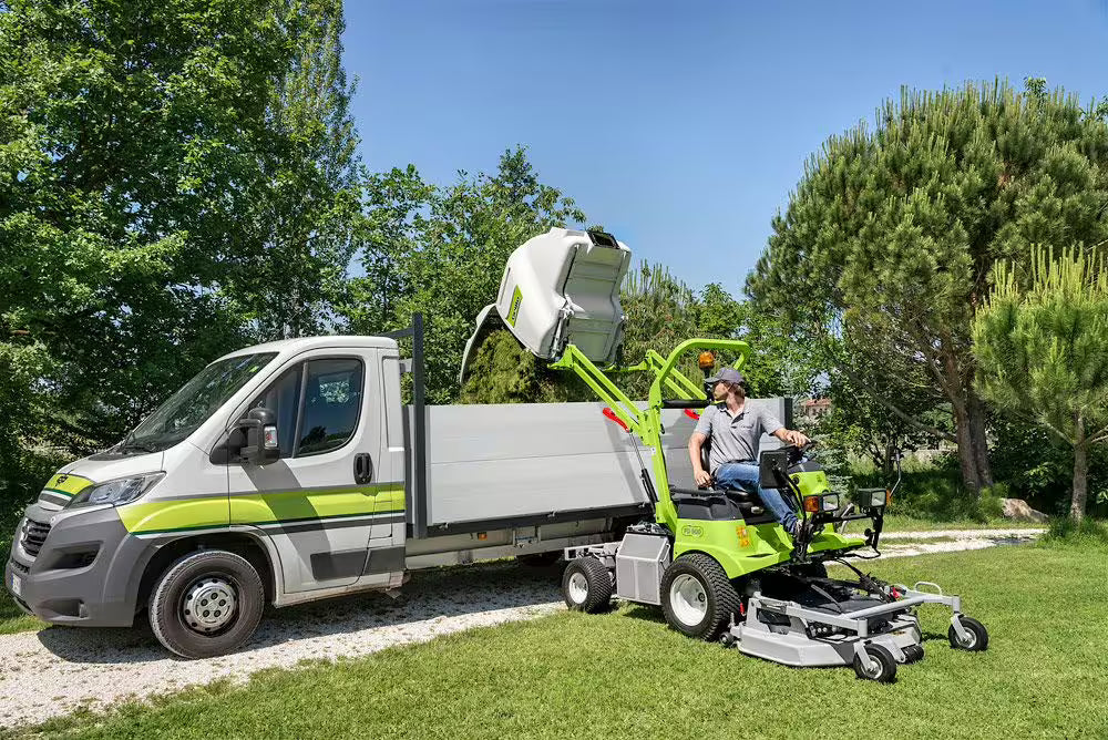 Tondeuse avant Grillo FD 900 4WD