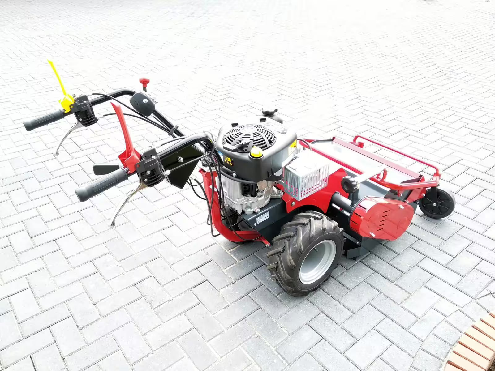 Tondeuse à fléaux hydro Benassi TR600