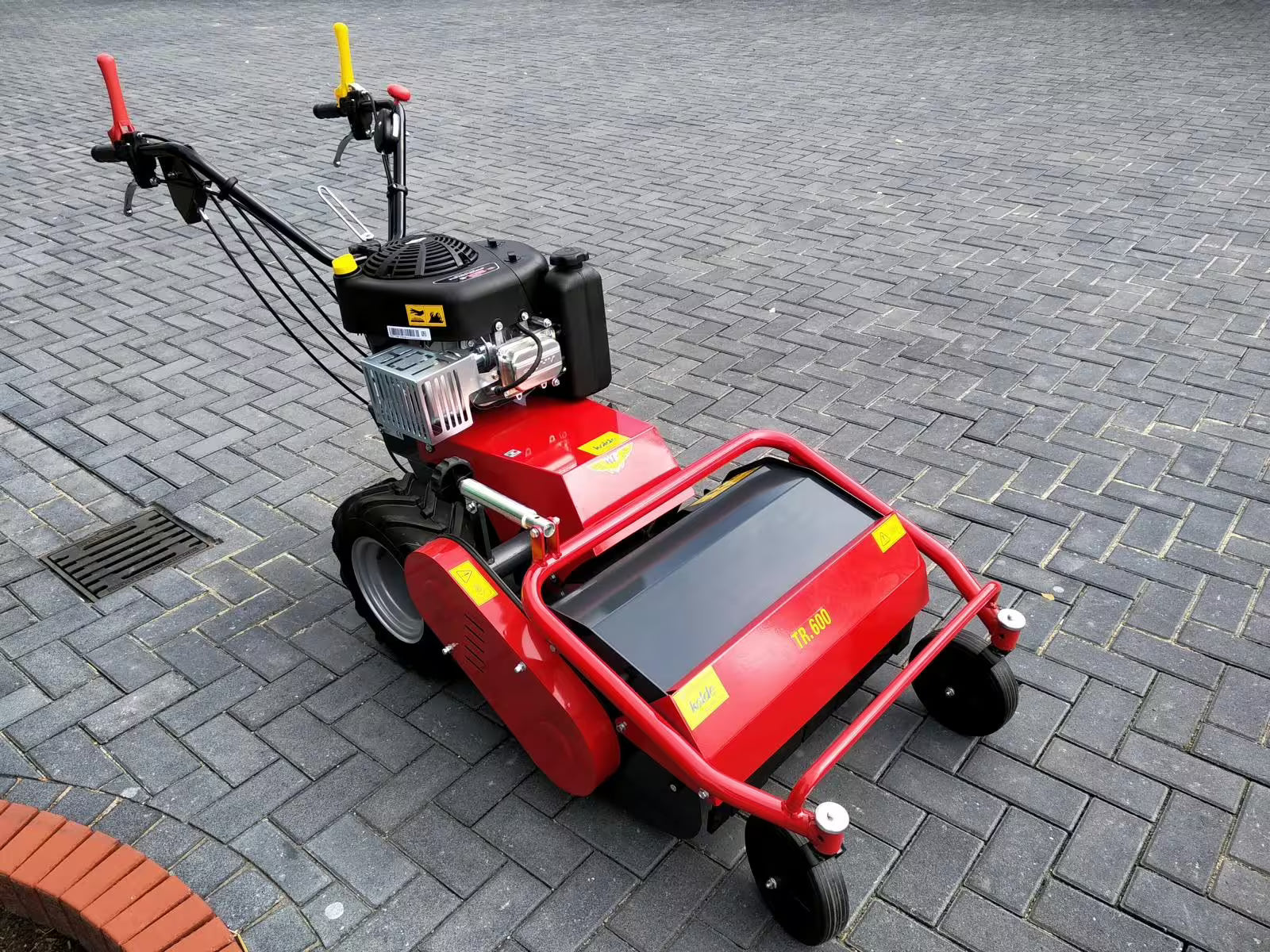 Tondeuse à fléaux hydro Benassi TR600