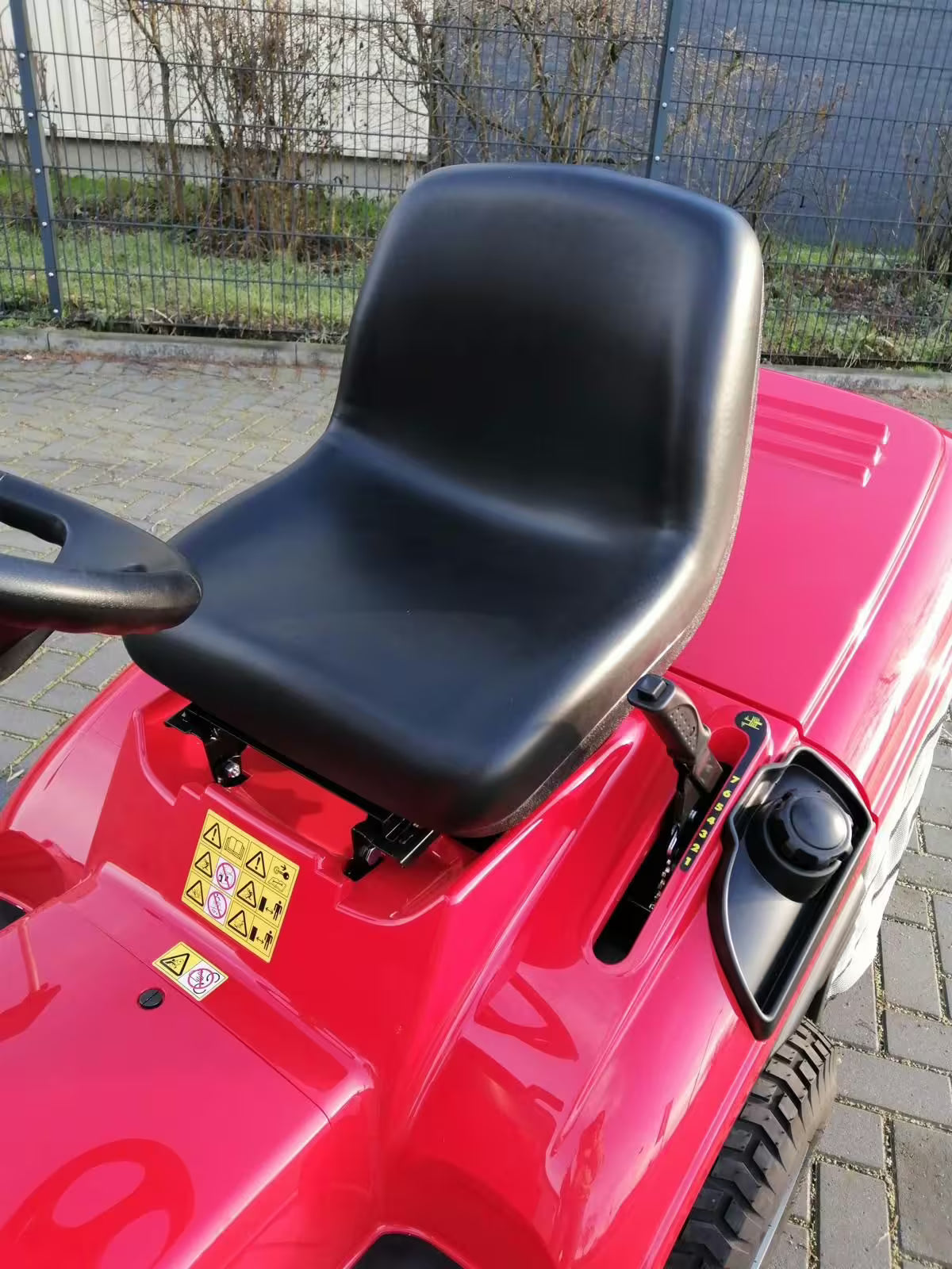 Tracteur tondeuse Honda HF 2417 HBE