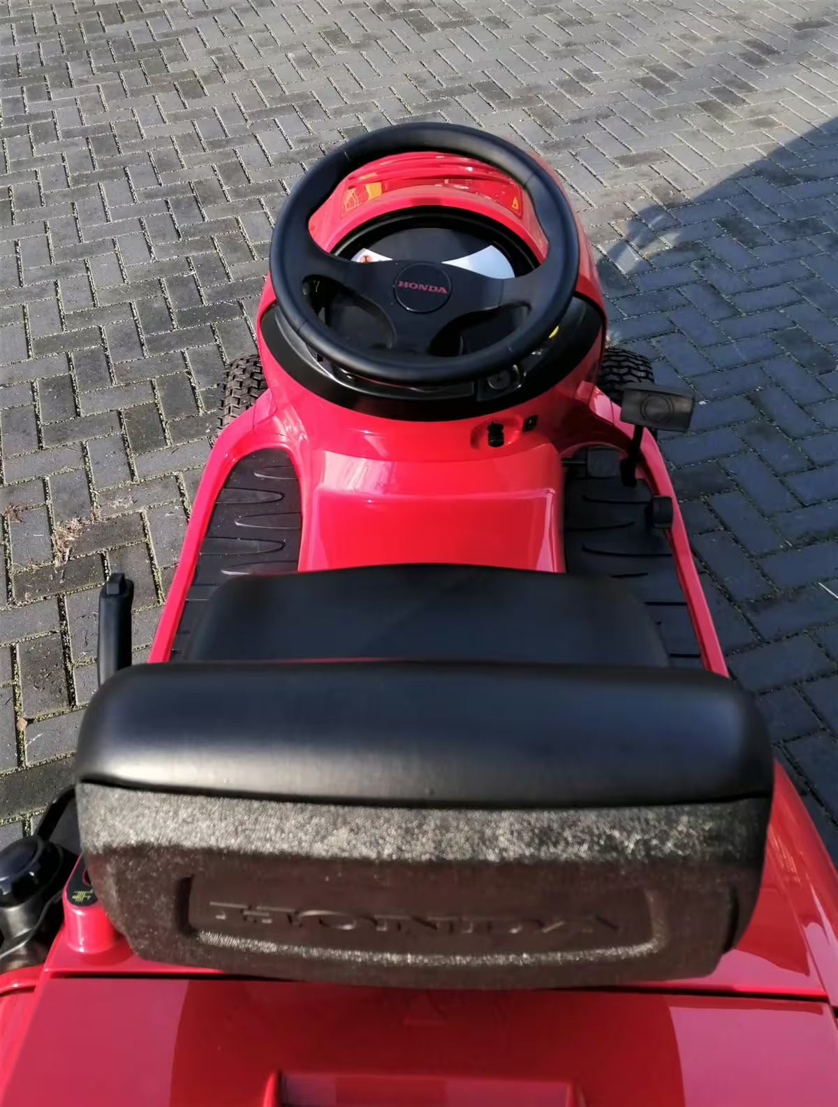 Tracteur tondeuse Honda HF 2417 HBE