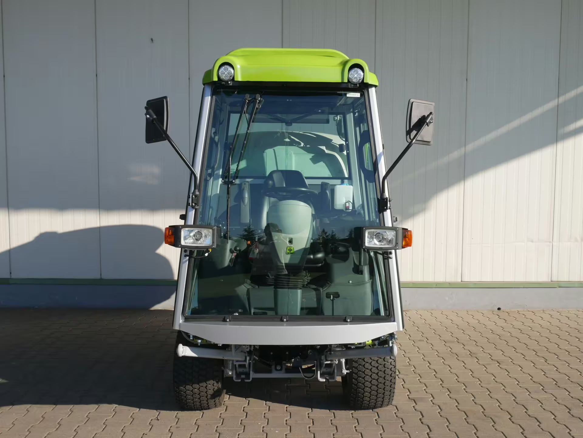 Faucheuse avant Grillo FD 2200 TS Machine de démonstration avec cabine + chauffage