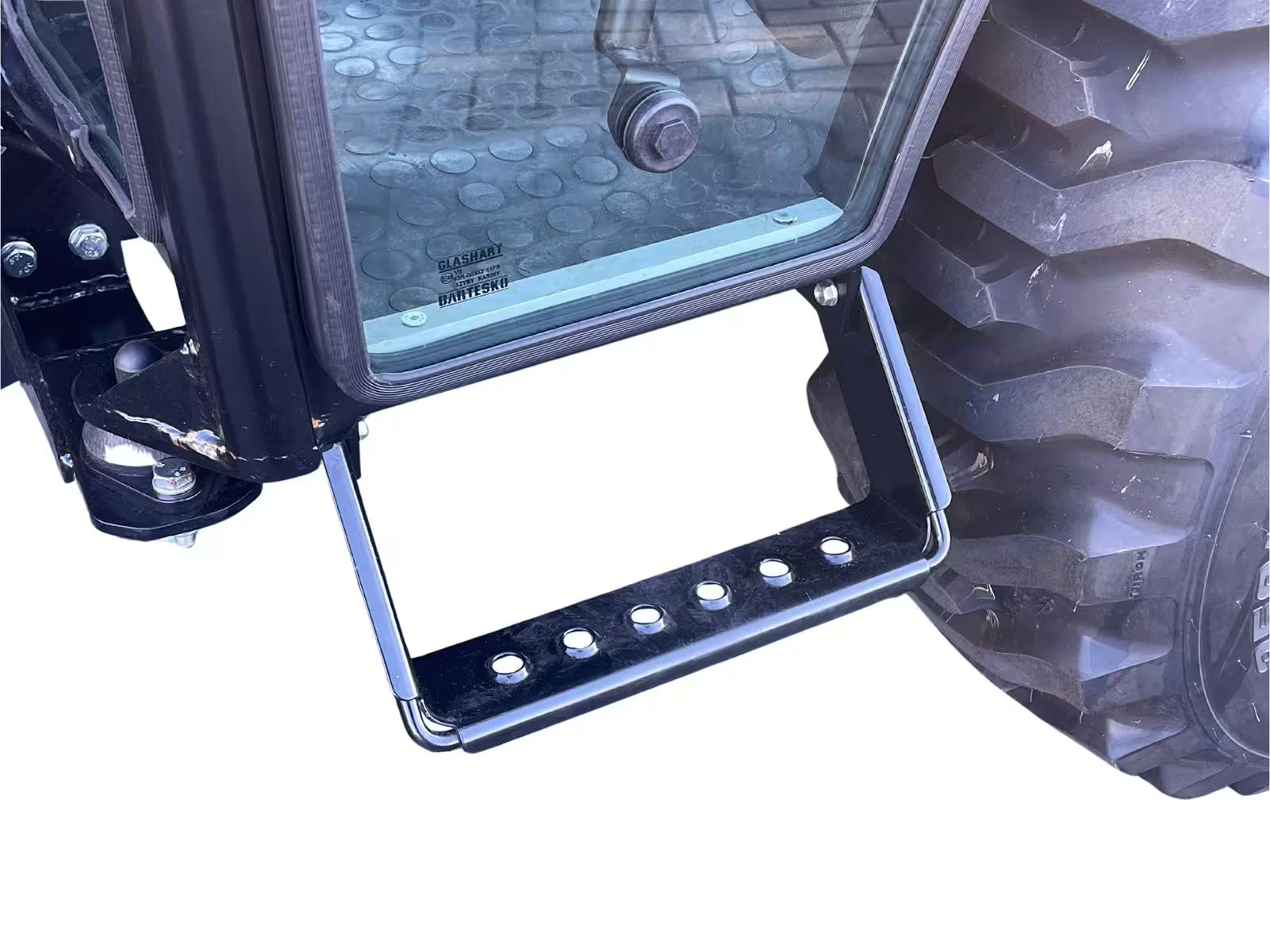 Tracteur d'hiver Yanmar SA424 avec cabine, lame à neige et écarteur