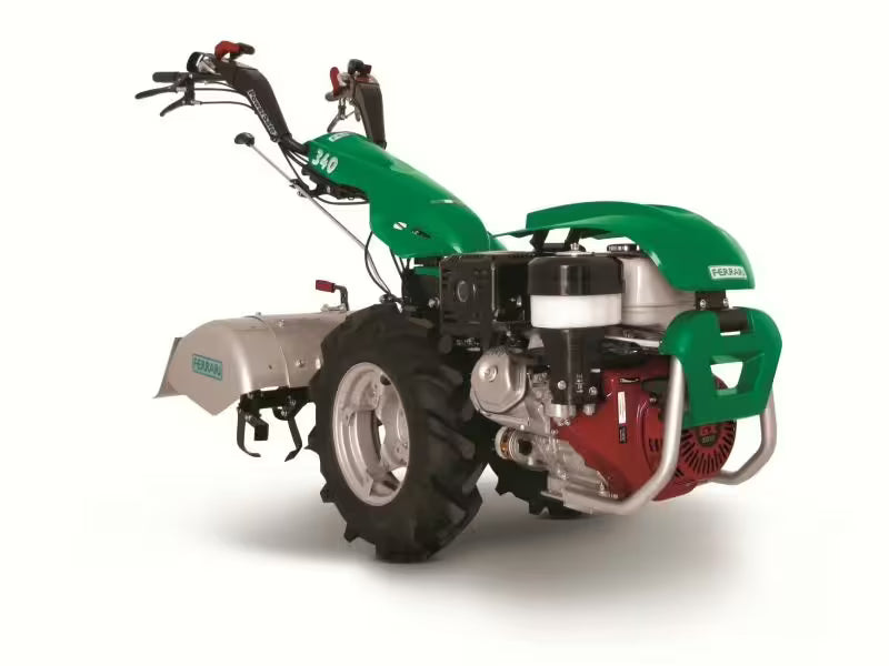 Ferrari à un essieu 340, Yanmar L100V avec appareil de base démarrage électrique